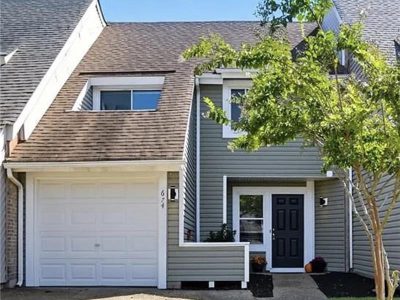 B8A52675-D255-4BEE-BB67-ACFBBF9595A8